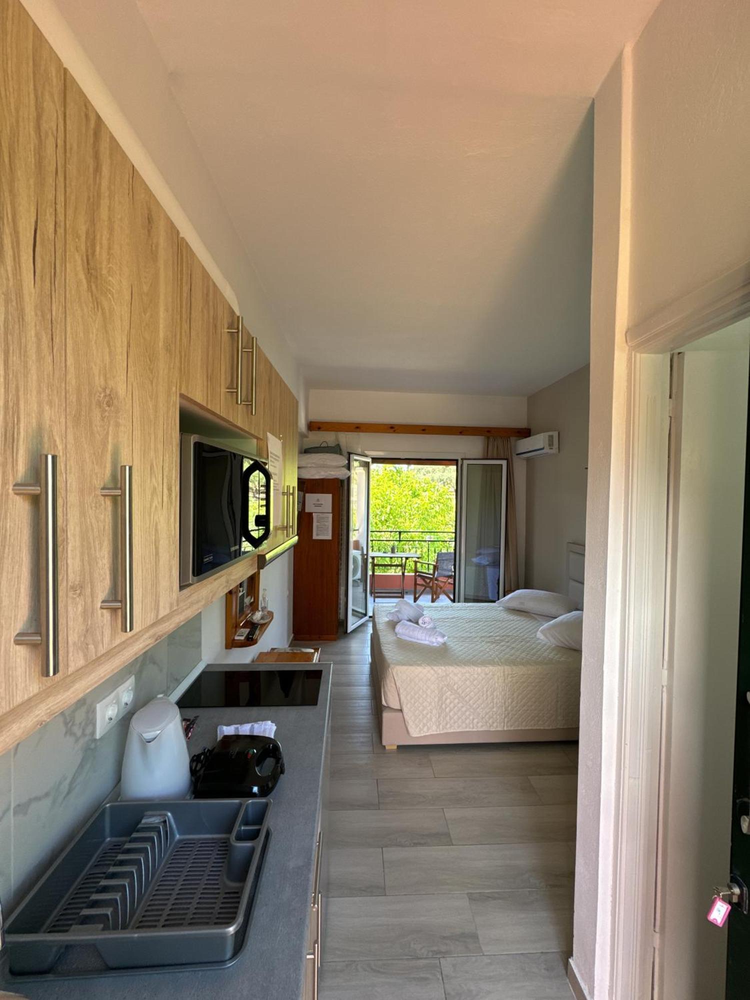 Athina Studios Paleokastritsa Exteriör bild