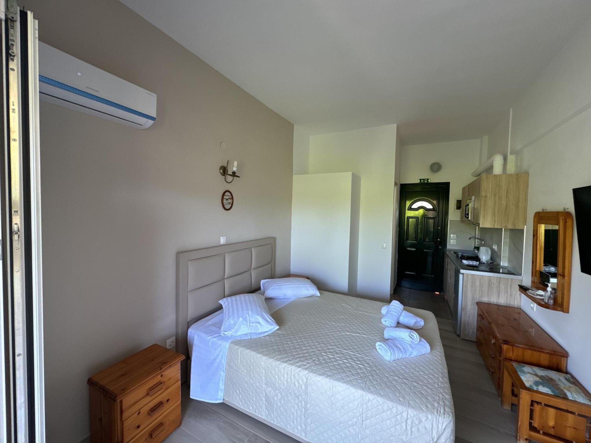 Athina Studios Paleokastritsa Exteriör bild